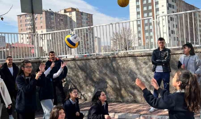 ERÜ Spor Bilimlerinden anlamlı etkinlik