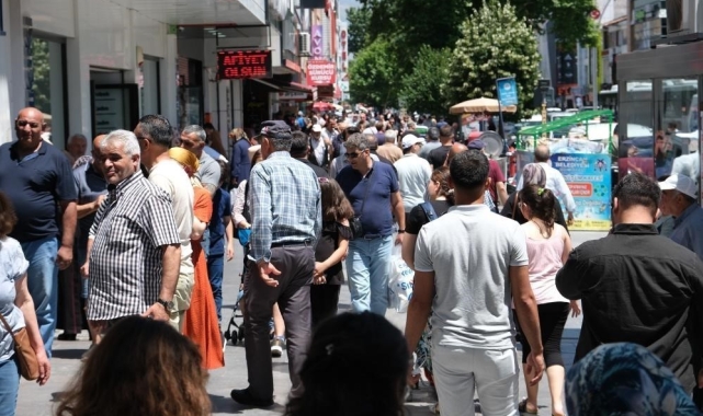 Erzincan'da 2024 yılında ortalama ilk evlenme yaşı erkeklerde 28,7 kadınlarda 26,5 oldu