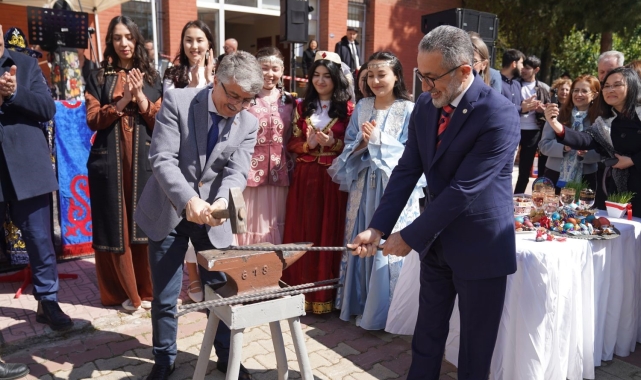 EÜ'de Nevruz Bayramı coşkuyla kutlandı