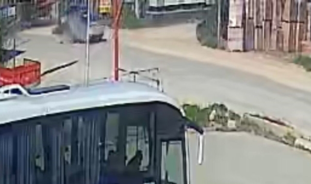 Feci kaza kamerada… Metrelerce savrulan motosikletli hayatını kaybetti