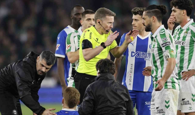 Fenerbahçe - Rangers maçında Alejandro Hernandez düdük çalacak