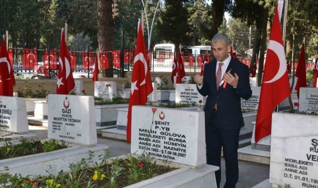 Gazi Kıyışkan'dan bütün vatandaşlara şehitlik ziyareti daveti