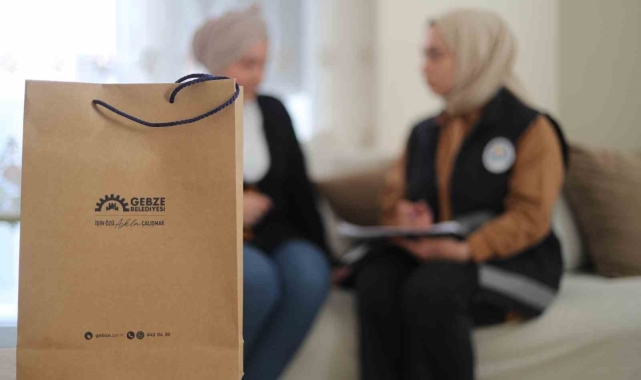 Gebze'de ailelere Ramazan desteği