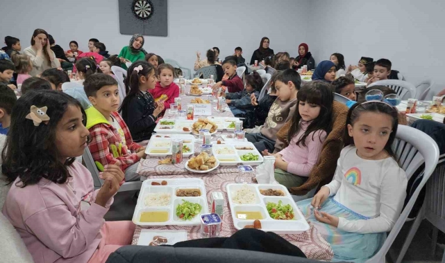 Geleneksel çocuk iftarı ve şenlikleri coşkuyla gerçekleşti