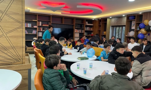 Gençlik Merkezi'nde bağımlılıkla mücadele anlatıldı