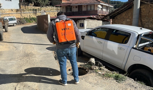 Germencik'te her köşe ilaçlanıyor