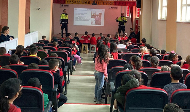 Gerze'de miniklere trafik bilinci aşılandı