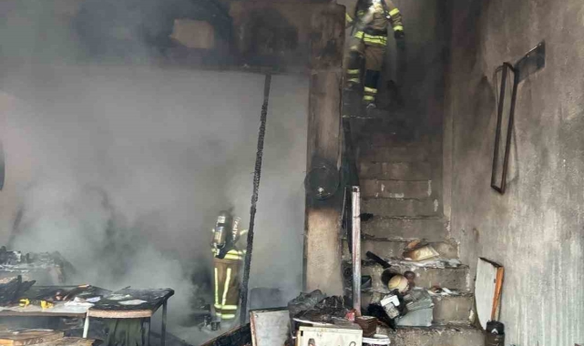 Gönen'de marangoz atölyesinde yangın