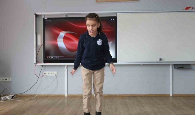 Hakkari'de "İstiklal Marşı'nı Güzel Okuma Yarışması" sonuçlandı
