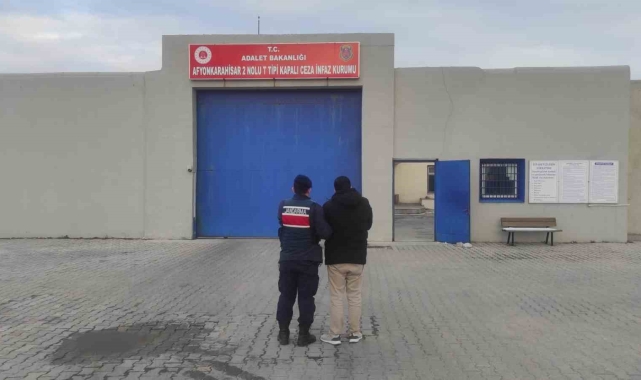 Hapis cezasıyla aranan şahsı JASAT yakaladı
