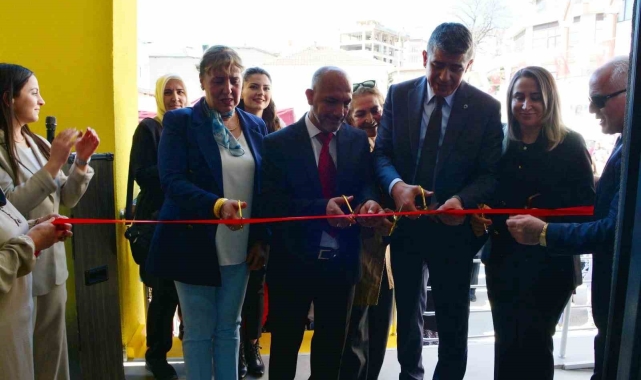 Hayme Ana Kadınlar Konağı ve Eğitim Merkezi hizmete açıldı