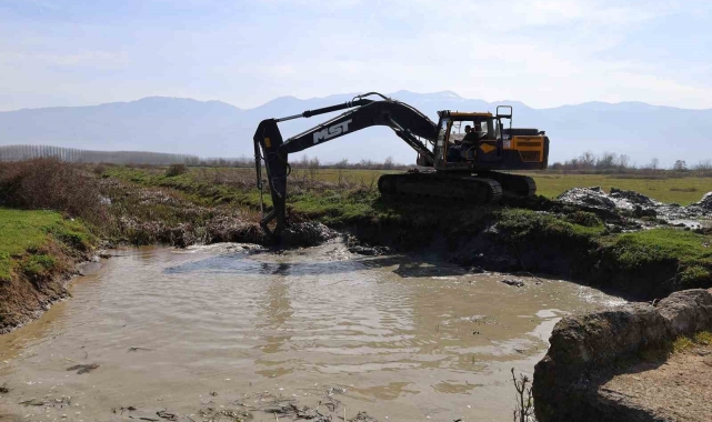 Hendek'te çiftçiye nefes olan çalışma