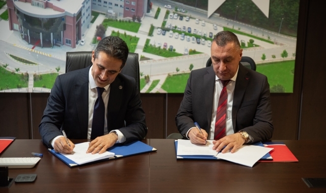 Hezarfen Hava Savunma ve Uzay Teknolojileri Eğitim Kampı için protokol imzalandı