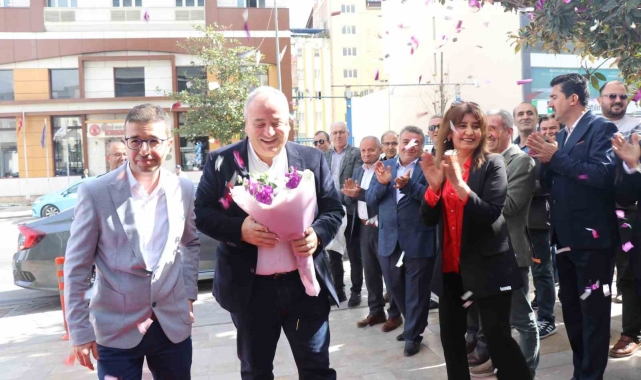 İhlas Pazarlama'dan Denizli'de görkemli açılış