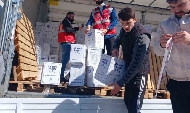 İhtiyaç sahiplerine 5 bin 555 Ramazan kolisi