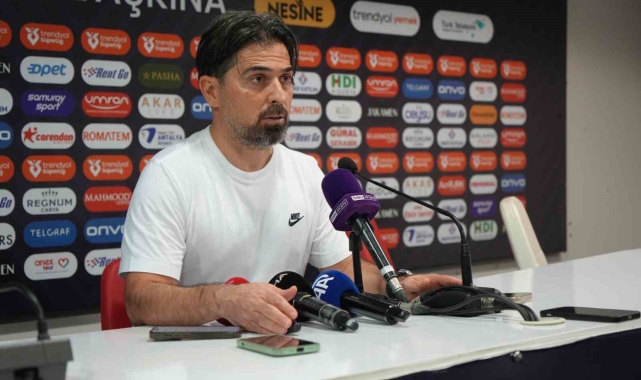 İlhan Palut: "Her puan altın değerinde"