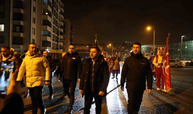 İlk sahura mehteranla kalktılar
