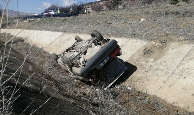 Isparta'da otomobilin çarptığı yaya, sulama kanalına düşerek can verdi