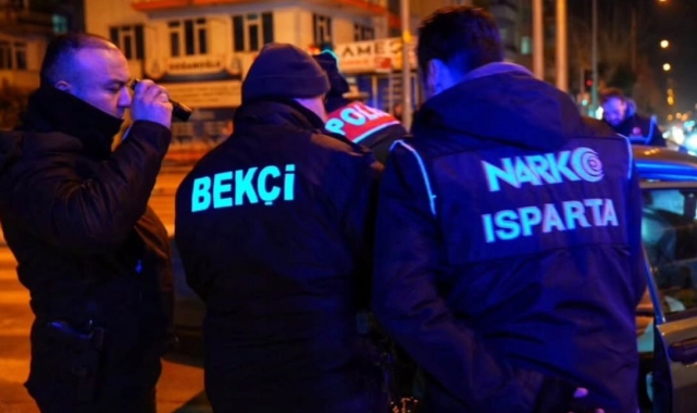 Isparta'da uyuşturucu operasyonu: 3 şahıs tutuklandı