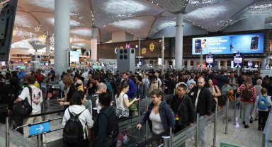 İstanbul Havalimanı'nda bayram yoğunluğu
