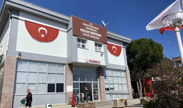 İzmir'de devlet hastanesinde sahte rapor operasyonu: 11 gözaltı