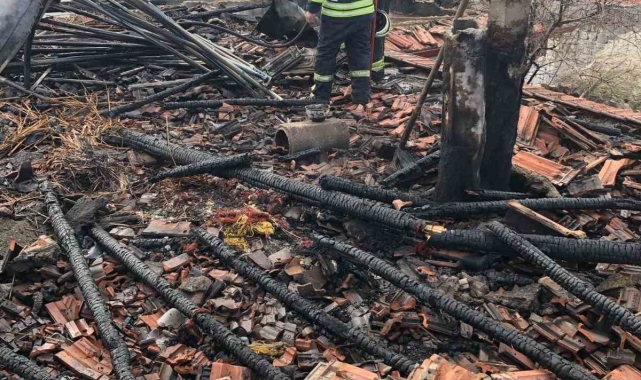 Karapınar'da ev yangını