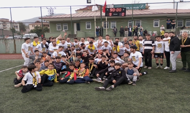 Kastamonu 1. Amatör Küme'de Cide Belediyespor şampiyonluğunu ilan etti