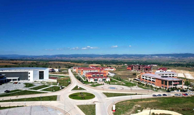 Kastamonu Üniversitesi, uluslararası öğrenci tercihinde yüzde 25'lik dilimde yer aldı