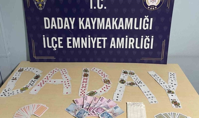 Kastamonu'da kumar baskını: 5 kişi hakkında da adli işlem yapıldı