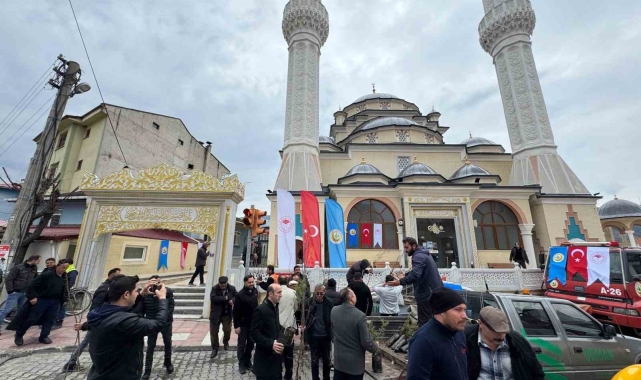 Kastamonu'da vatandaşlara fidan dağıtıldı