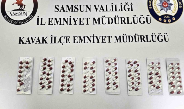 Kavak'ta uyuşturucu operasyonu: 3 gözaltı