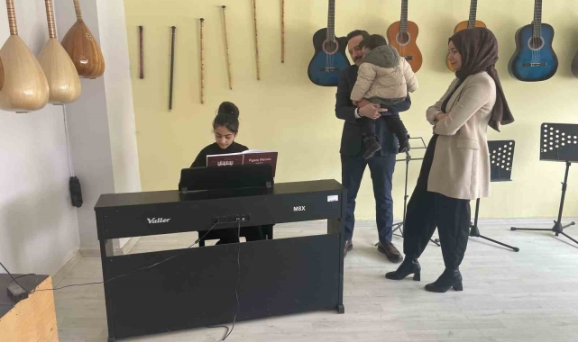 Kaymakam Bayram'dan Malazgirt BİLSEM'e ziyaret