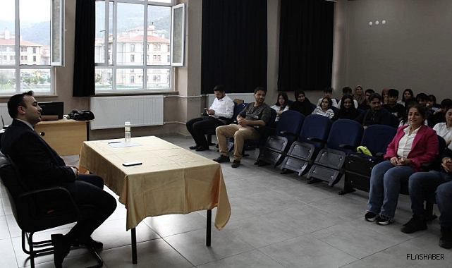 Kaymakam Doğancı, öğrencilerle tecrübelerini paylaştı