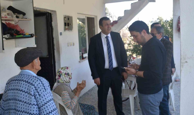 Kaymakam Yakuta, yangında mağdur olan vatandaşla görüştü