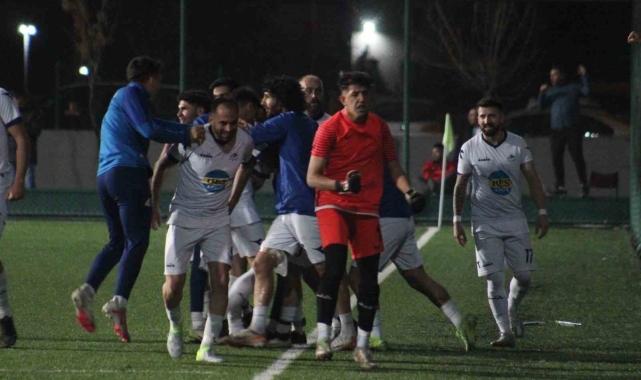 Kayseri Süper Amatör: Özvatanspor: 1 - Hacılar Erciyesspor: 2