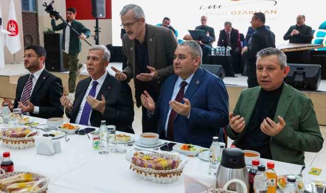 Keçiören Belediyesi, şehit aileleri ve gaziler onuruna iftar programı düzenledi