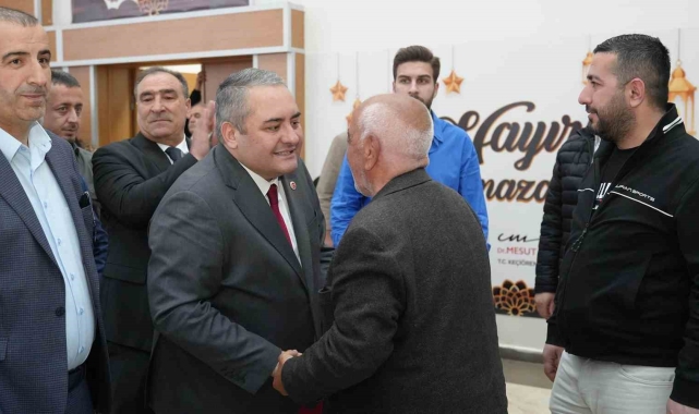 Keçiören Belediyesinden ilçe derneklerine İftar Programı