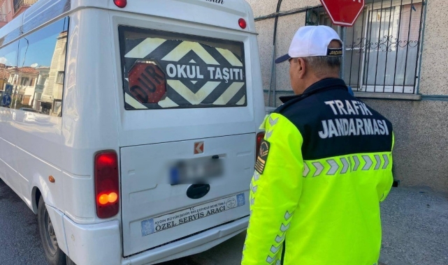 Koçarlı'da okul servisleri denetlendi
