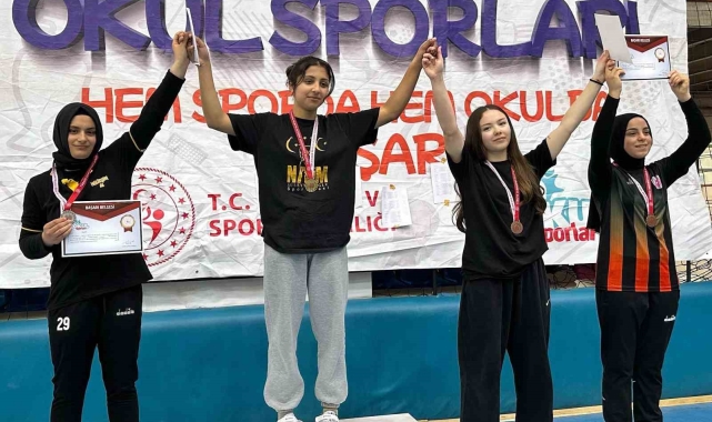 Körfezli Elif Edirne'den başarıyla döndü