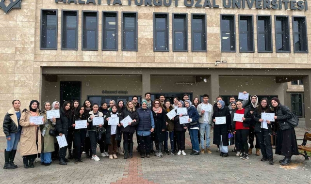 Malatya Turgut Özal Üniversitesi'nde fidan dikme etkinliği düzenlendi