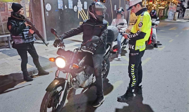 Manisa'da 59 motosiklet trafikten men edildi