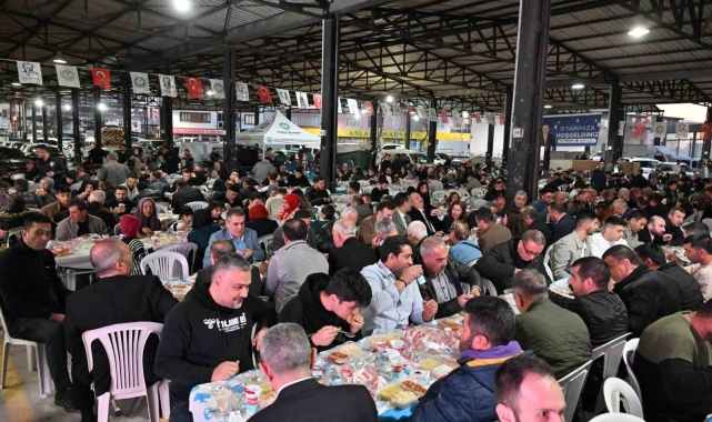 Manisalılar Horozköy'deki iftar sofrasında buluştu