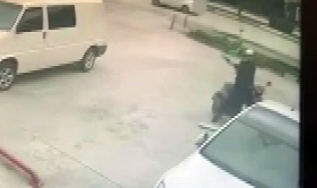 Markette cinayet işleyip iki iş yeri ve bir evi kurşunlamıştı: Saldırı anı kamerada