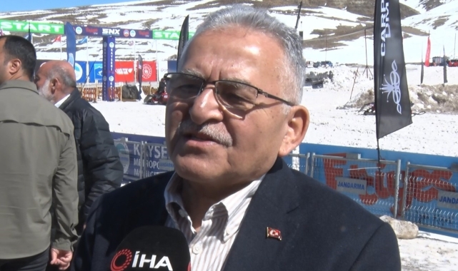 Memduh Büyükkılıç: "20 derecenin üzerindeki bir sıcaklıkta Erciyes'te yarışma yapılıyor"