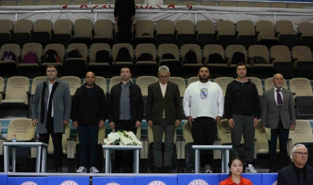 Menteşe'de okul sporları hentbol grup birinciliği heyecanı başladı