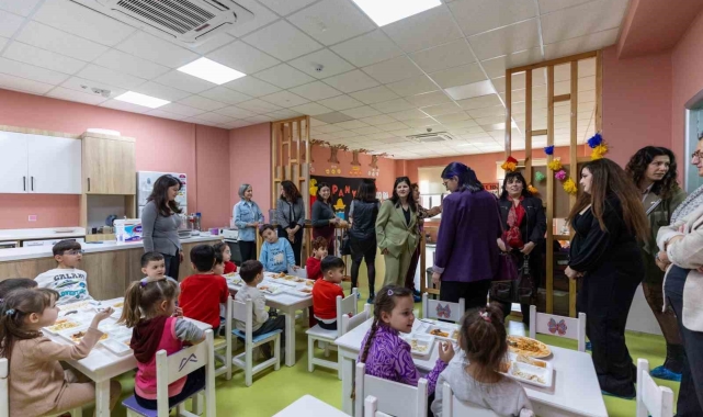 Mersin Büyükşehir Belediyesinin sosyal projelerine tam not