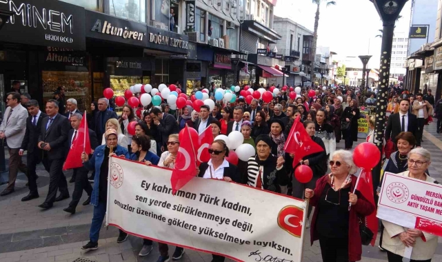 Mersin'de 8 Mart Dünya Kadınlar Günü'ne özel yürüyüş düzenlendi