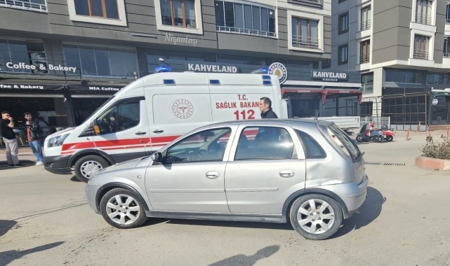 Merzifon'da otomobille çarpışan motosikletteki 2 kişi yaralandı