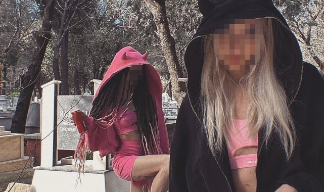 Mezarlıkta yaptıkları paylaşımları ile tepki çekmişlerdi: 5 gün önce yurtdışına çıkmışlar