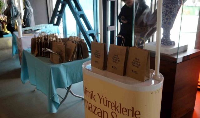 Minik yüreklere Ramazan sevincini taşıdılar